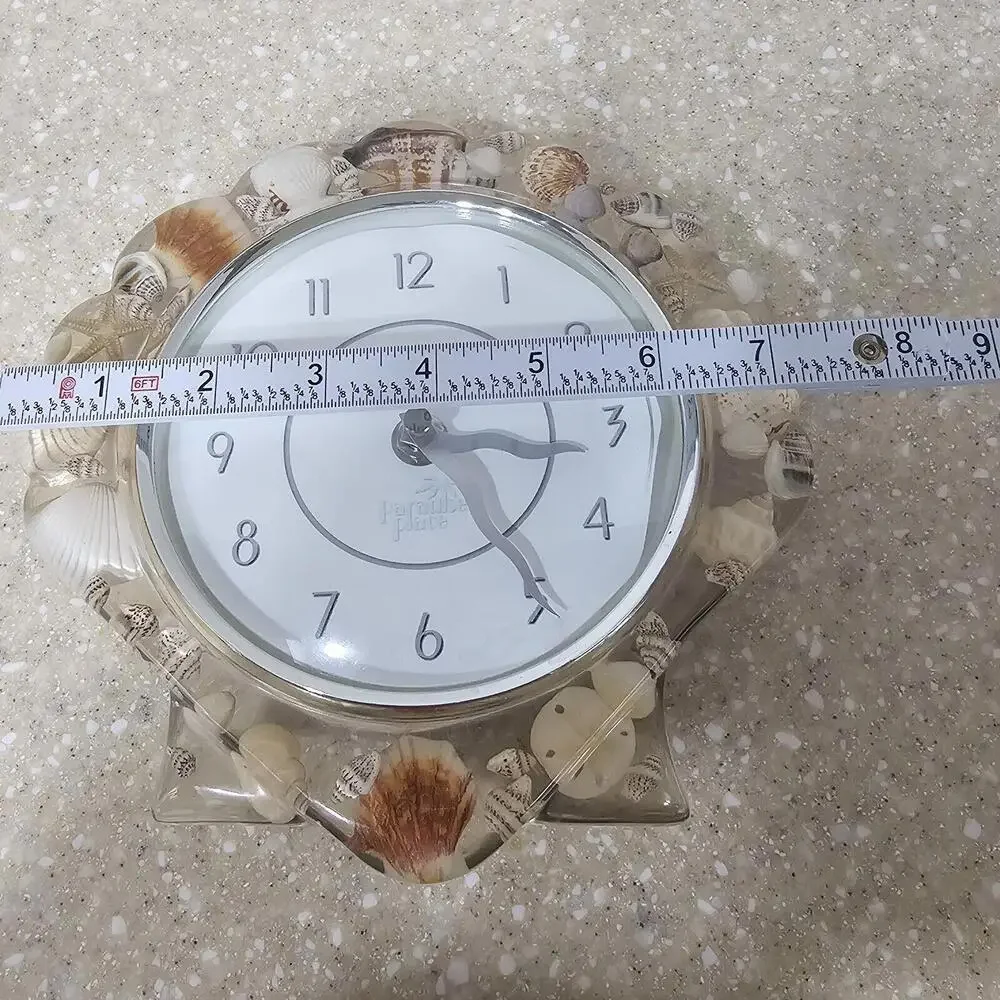 Vtg Paradise Place Lucite Seashell Acrylic Resin Wall Clock 8
